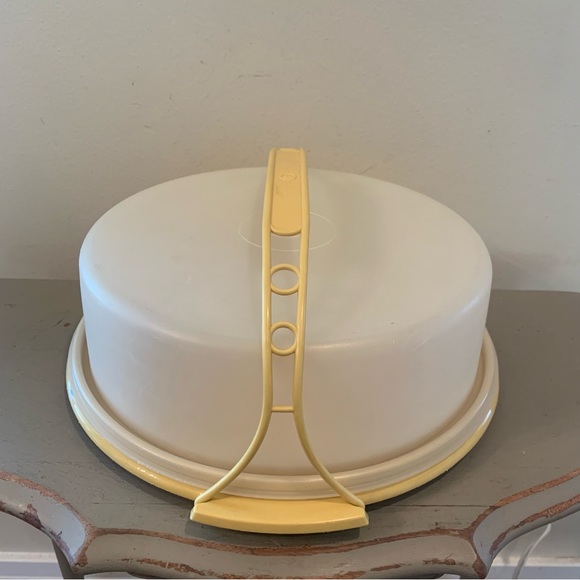 VTG Tupperware Cake/Pie Keeper With Handle - Picture 2 of 7